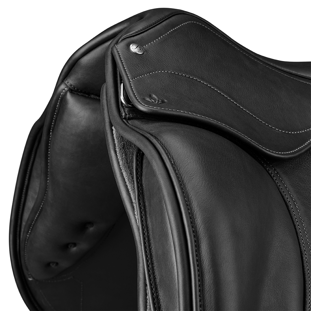 Bates Isabell Icon Dressage Saddle