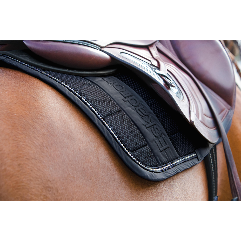 Eskadron Saddle Cloth BIG SQUARE MESH CRYSTAL REFLEXX