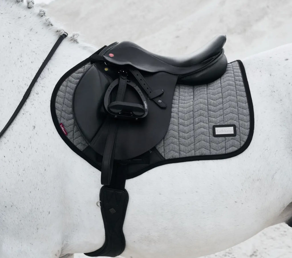 LeMieux - Aspen Close Contact Square Herringbone