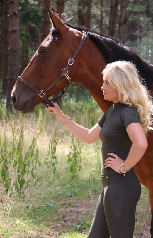 Barkers Equestrian - Moss Outline Bregging