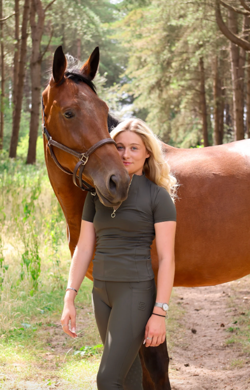 Barkers Equestrian - Moss Outline Base Layer