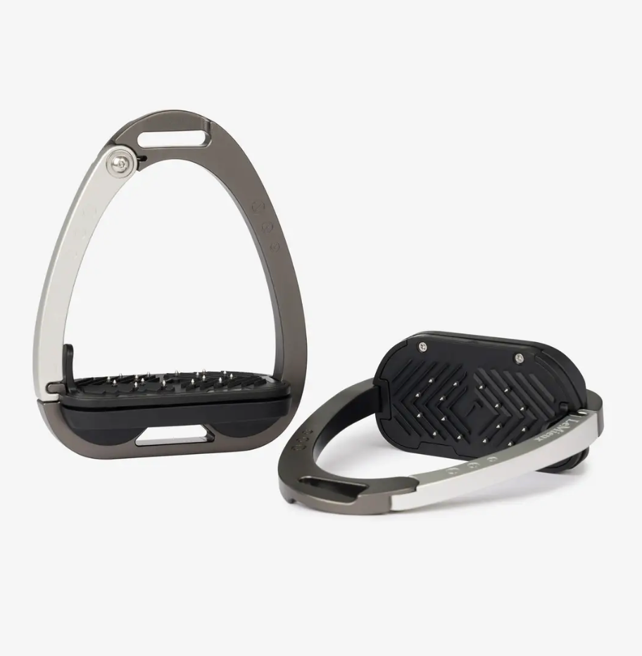 LeMieux Vector Balance Stirrups